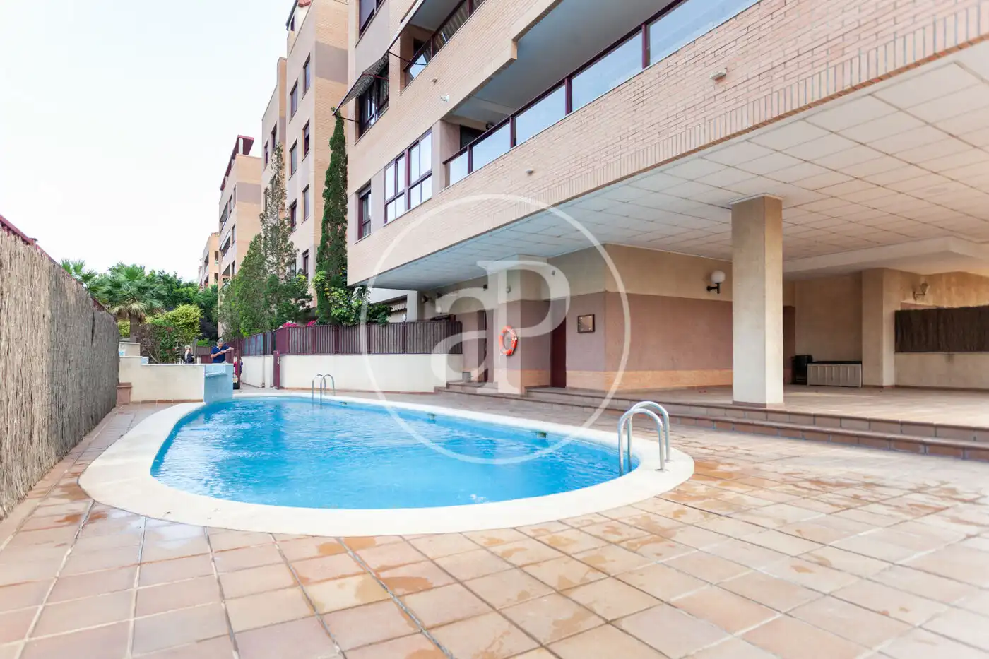 Swimming pool of Attic for sale in Valencia  with Air Conditioner, Heating and Private garden
