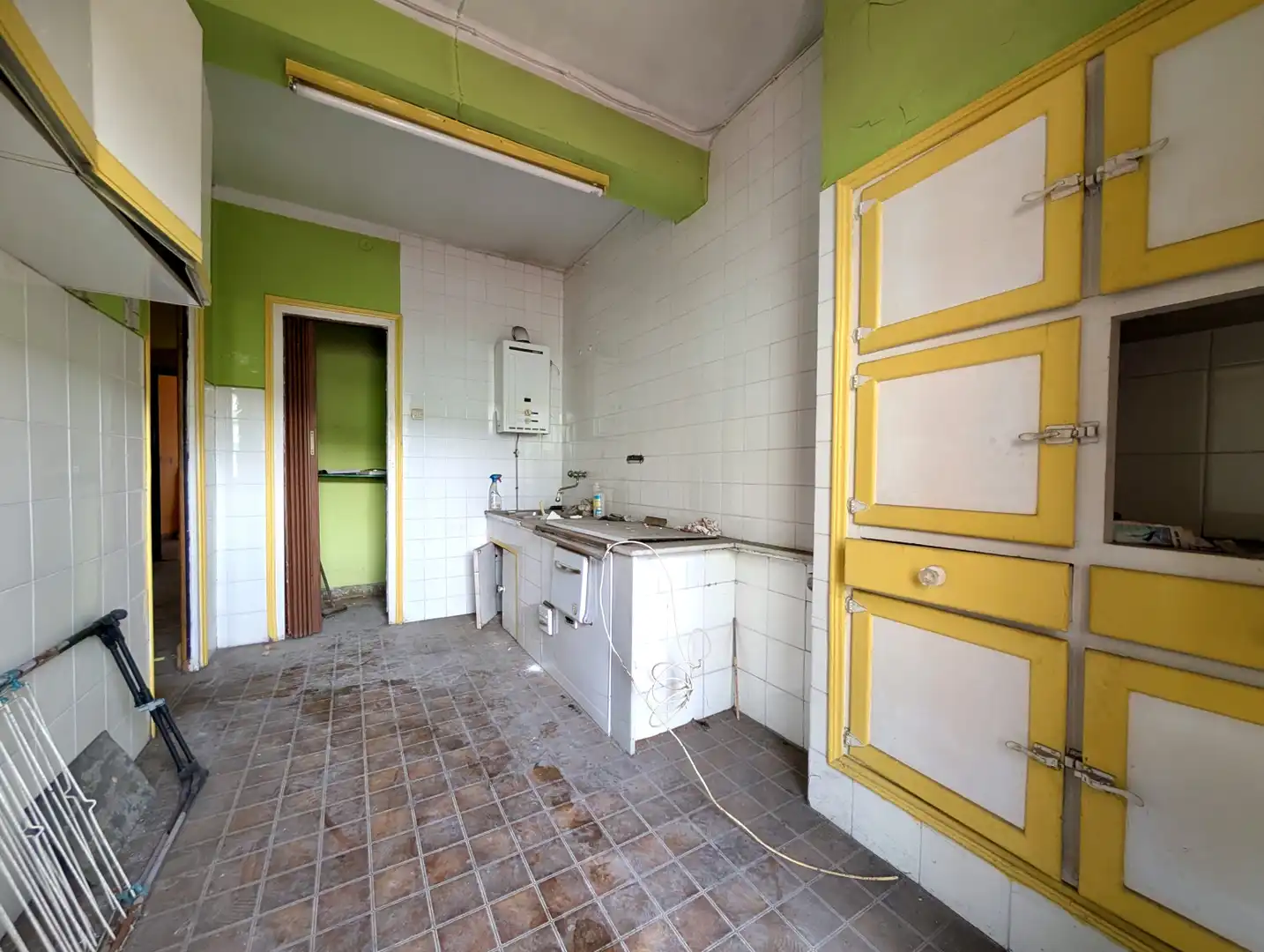 Kitchen of Flat for sale in San Martín del Rey Aurelio  with Heating, Terrace and Storage room