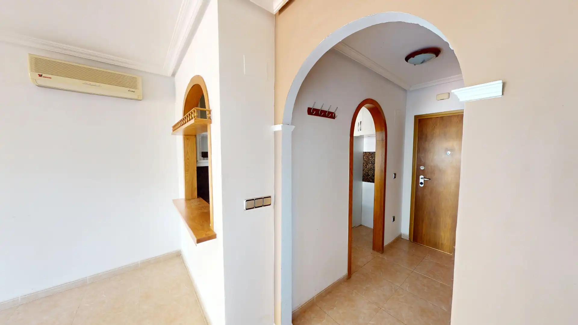 Flat for sale in Torrevieja  with Air Conditioner, Terrace and Community pool