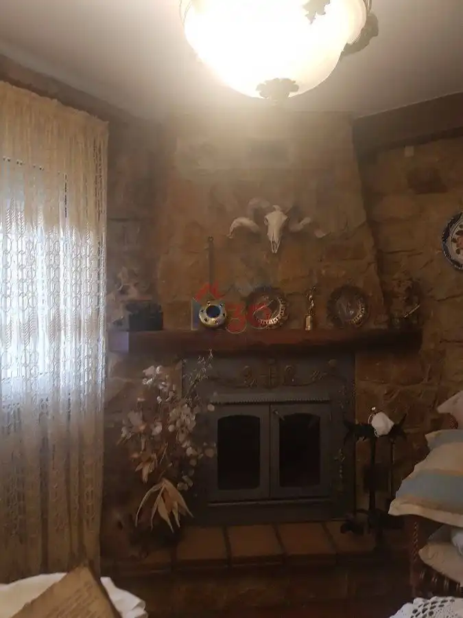 Sala d'estar de Casa o xalet en venda en Pancorbo amb Calefacció, Terrassa i Traster
