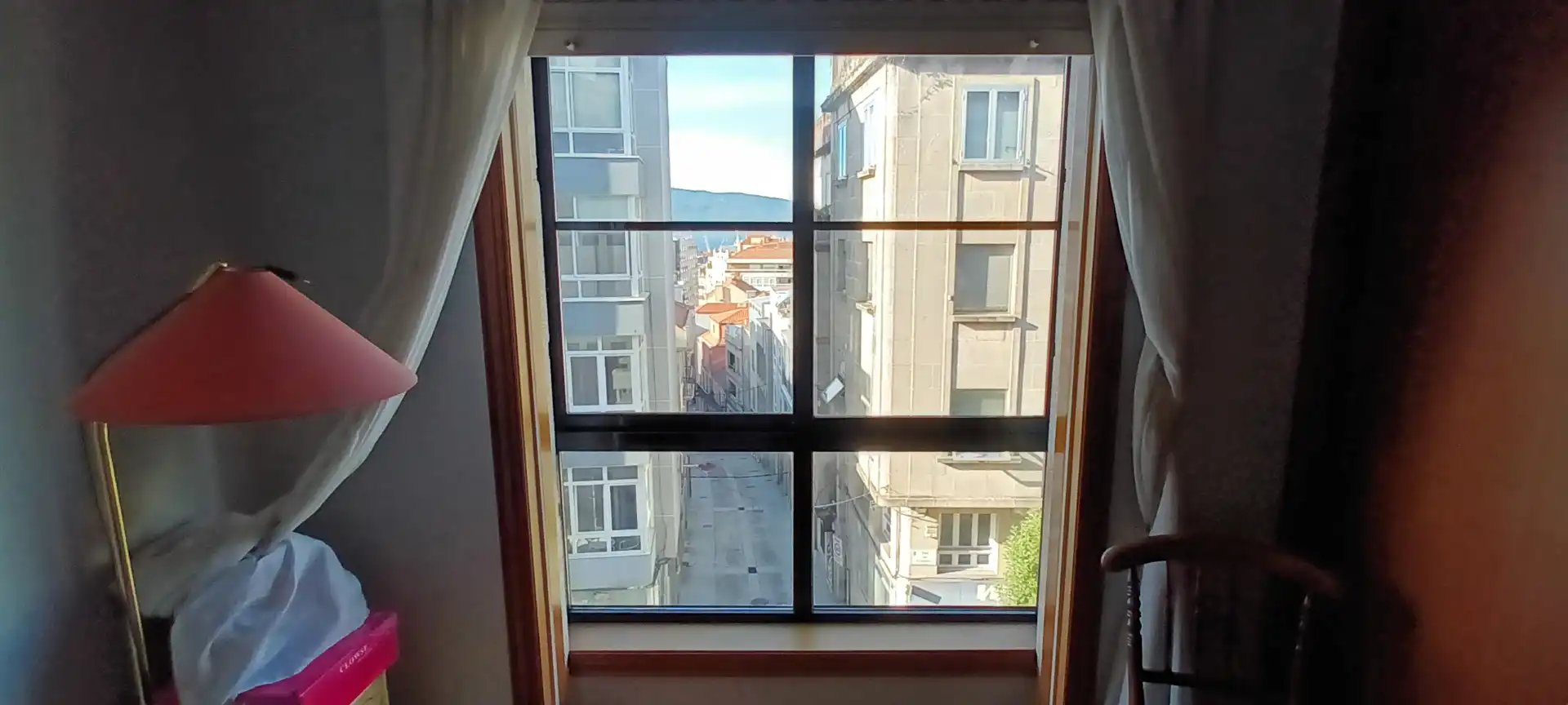 Habitación de Piso de alquiler en Vigo  con Calefacción, Amueblado y Internet