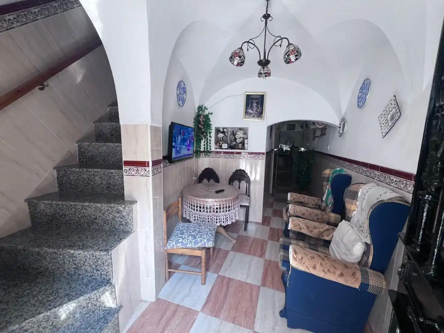 Casa adosada en venda en Alcuéscar amb Balcó