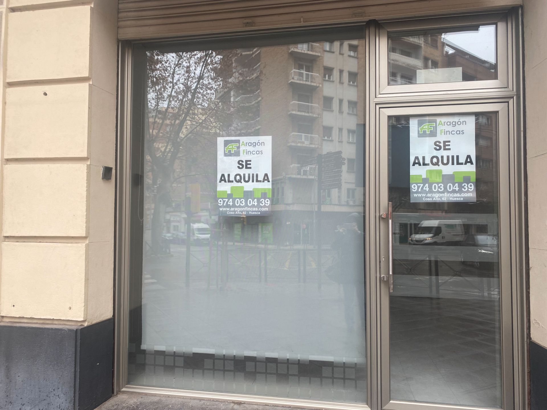 Premises to rent in  Huesca Capital