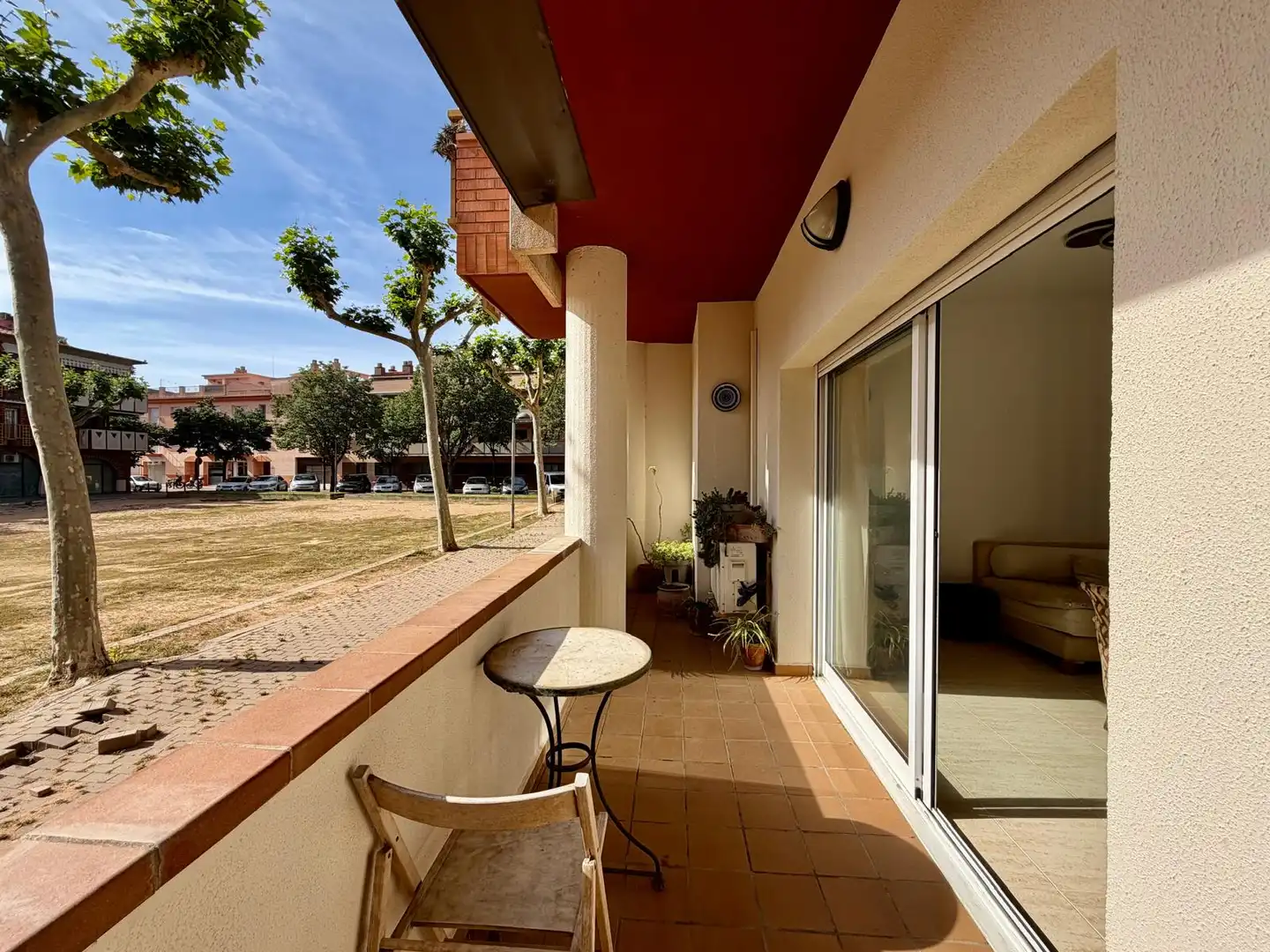 Terrasse von Wohnung zum Verkauf in Palamós mit Klimaanlage, Terrasse und Möbliert