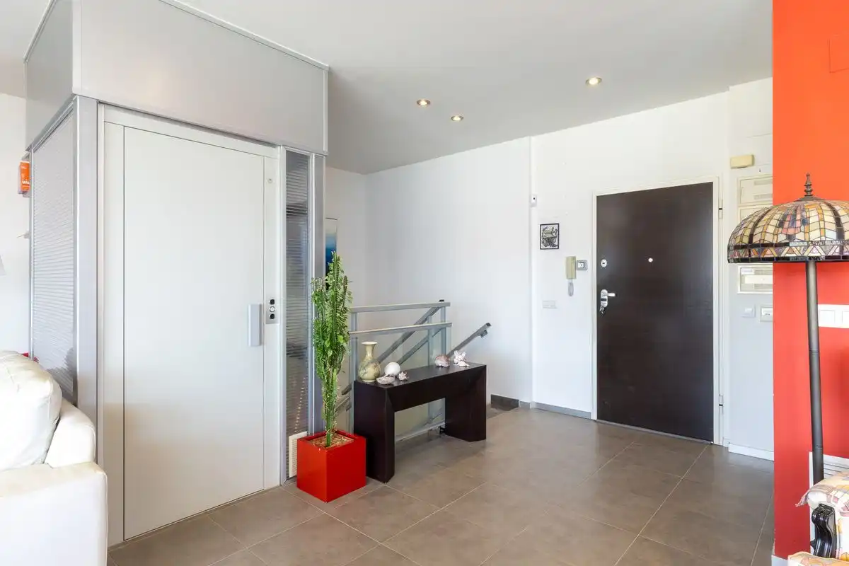 Maison jumelée avec terrasse à vendre à El Faro, imagen 16