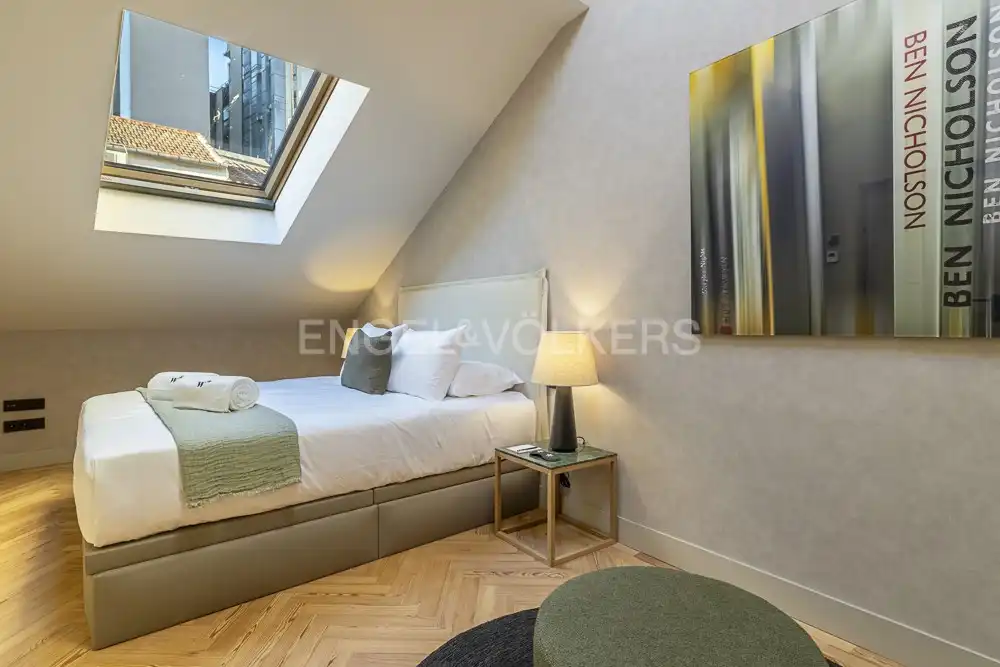 Bedroom of Flat for rent in Madrid  with Air Conditioner, Heating and Furnished