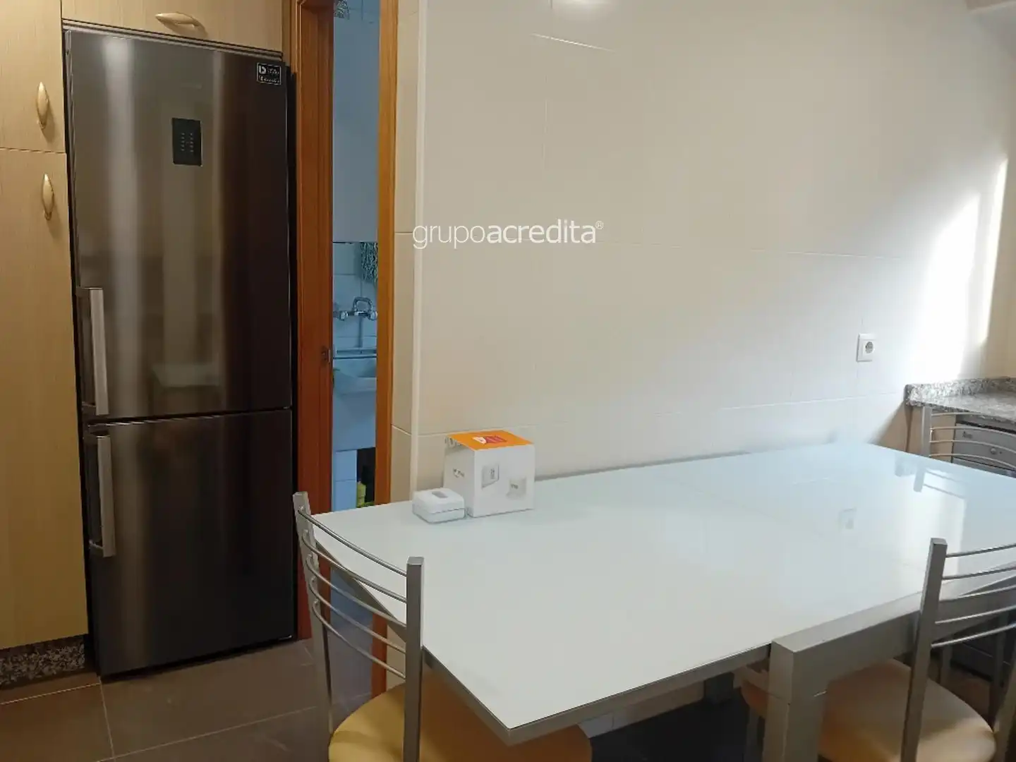 Cuina de Pis en venda en Santiago de Compostela  amb Calefacció, Parquet i Traster