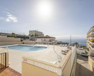 Swimming pool of Flat to rent in Santiago del Teide