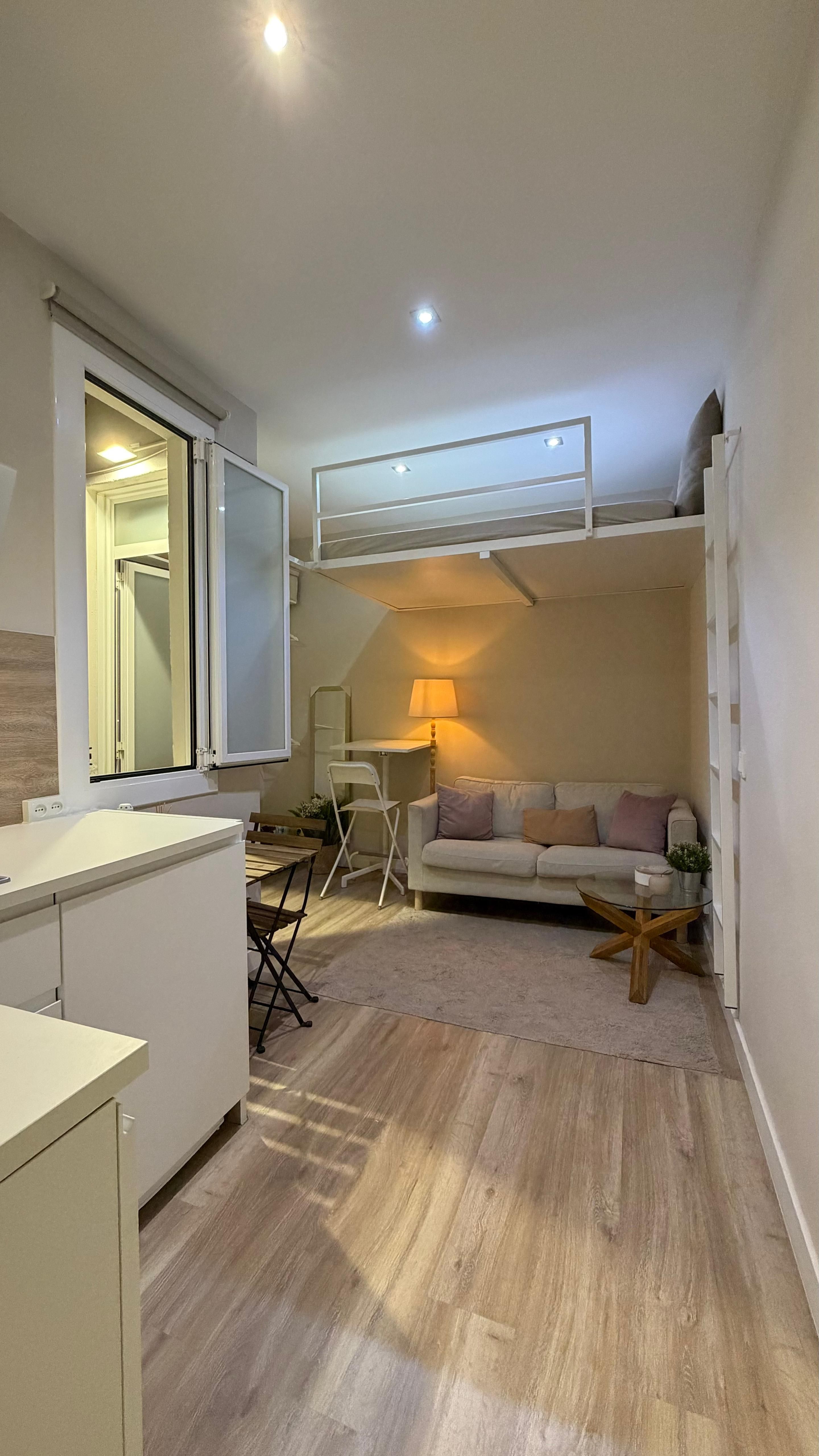 Bedroom of Planta baja for sale in  Barcelona Capital  with Terrace