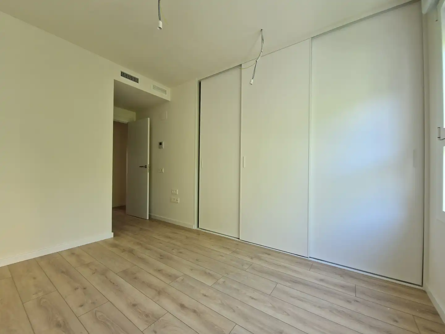 Bedroom of Flat for sale in Zaragoza  with Air Conditioner, Heating and Parquet flooring