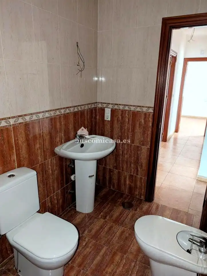 Bathroom of Flat for sale in Arjonilla  with Air Conditioner and Balcony