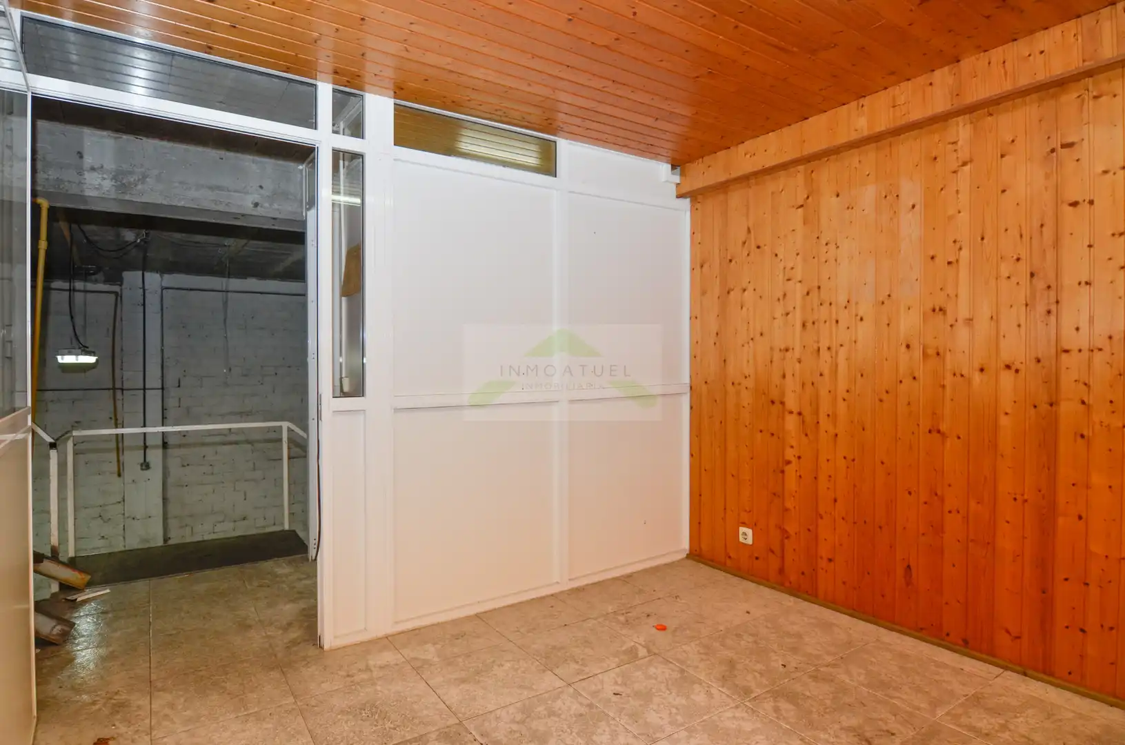 Commercial properties for sale in Arteixo