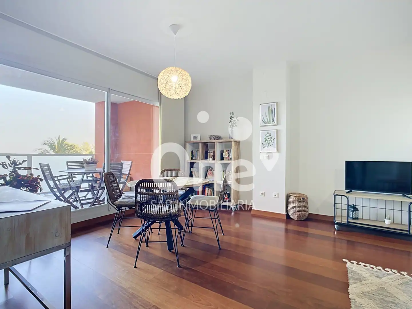 Living room of Flat for sale in Paterna  with Air Conditioner, Heating and Parquet flooring