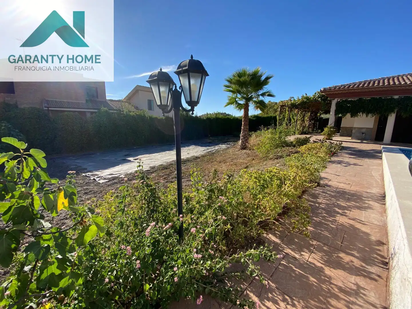 Vista exterior de Casa o chalet en venta en Fuensanta de Martos con Jardín privado, Trastero y Piscina