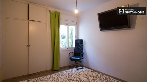 Foto 4 de Pis per a compartir a El Camp de l'Arpa del Clot,  Barcelona Capital