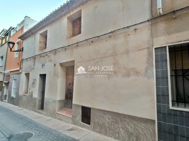 Lands and plots for sale in Aspe Centro