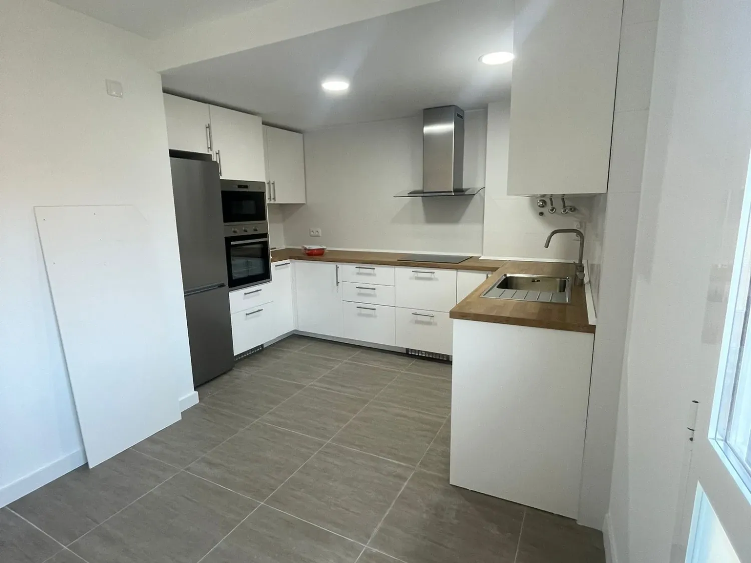 Cuina de Pis en venda en  Murcia Capital amb Terrassa