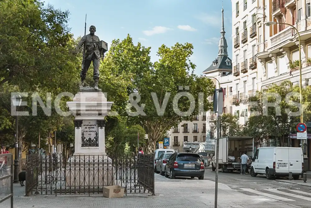 Exterior view of Flat for rent in Madrid  with Air Conditioner, Heating and Furnished