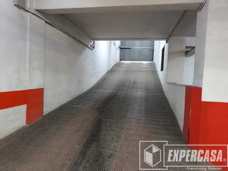 Parking de Apartamento en venta en Alginet con Aire acondicionado, Calefacción y Parquet