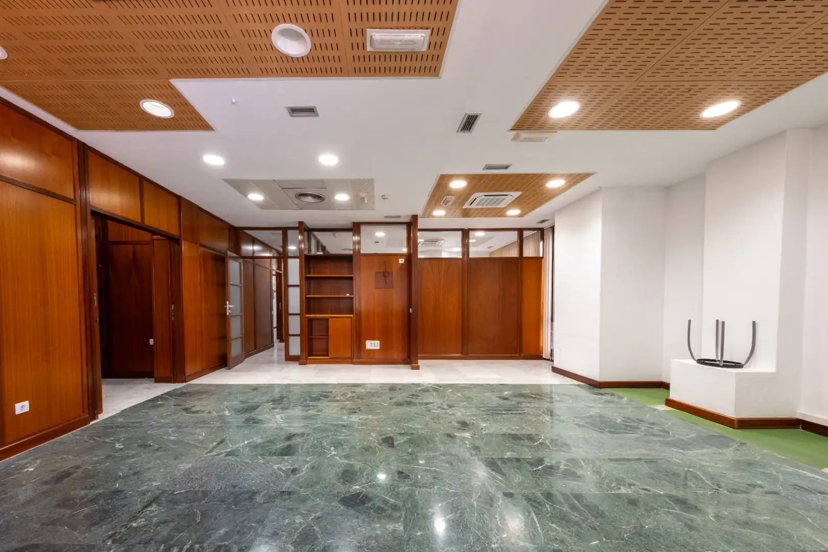 Office space with lift for sale in Calle Bravo Murillo, imagen 84