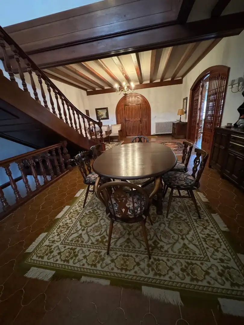 Menjador de Casa o xalet en venda en Madrigal de las Altas Torres amb Calefacció