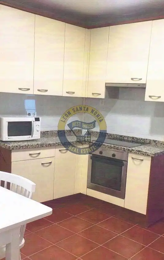 Kitchen of Houses for sale in León Capital   with Heating, Private garden and Terrace