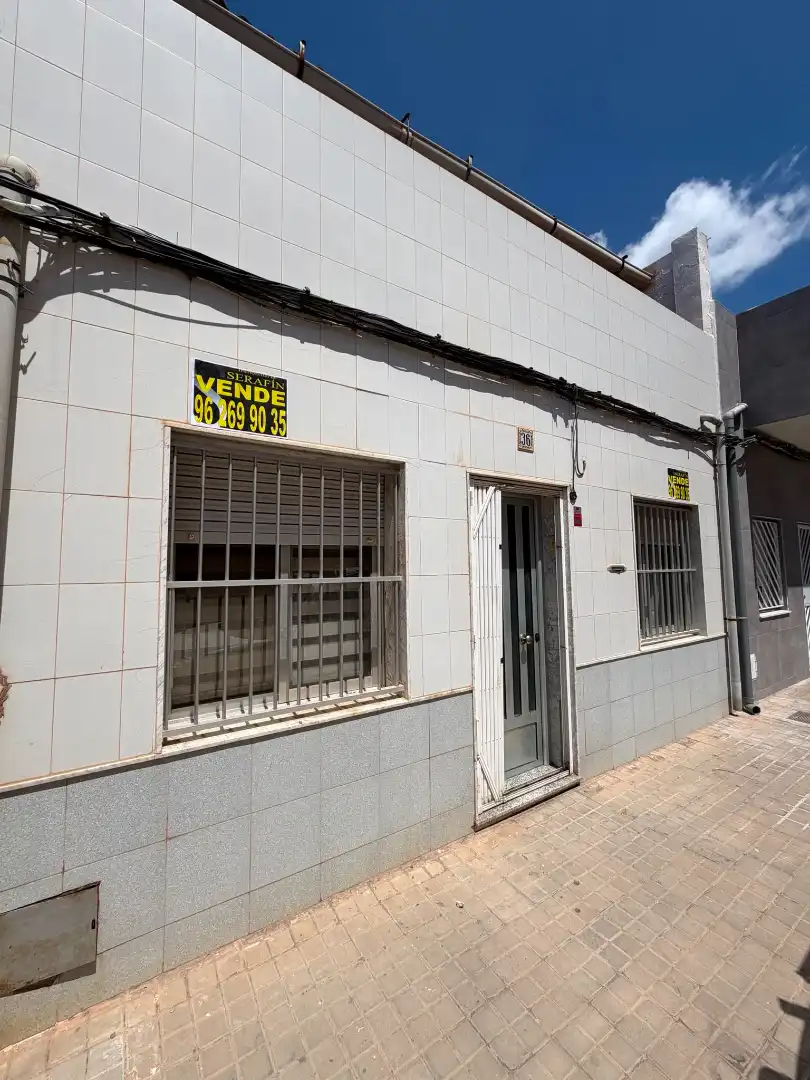 Vista exterior de Casa o xalet en venda en Sagunto / Sagunt