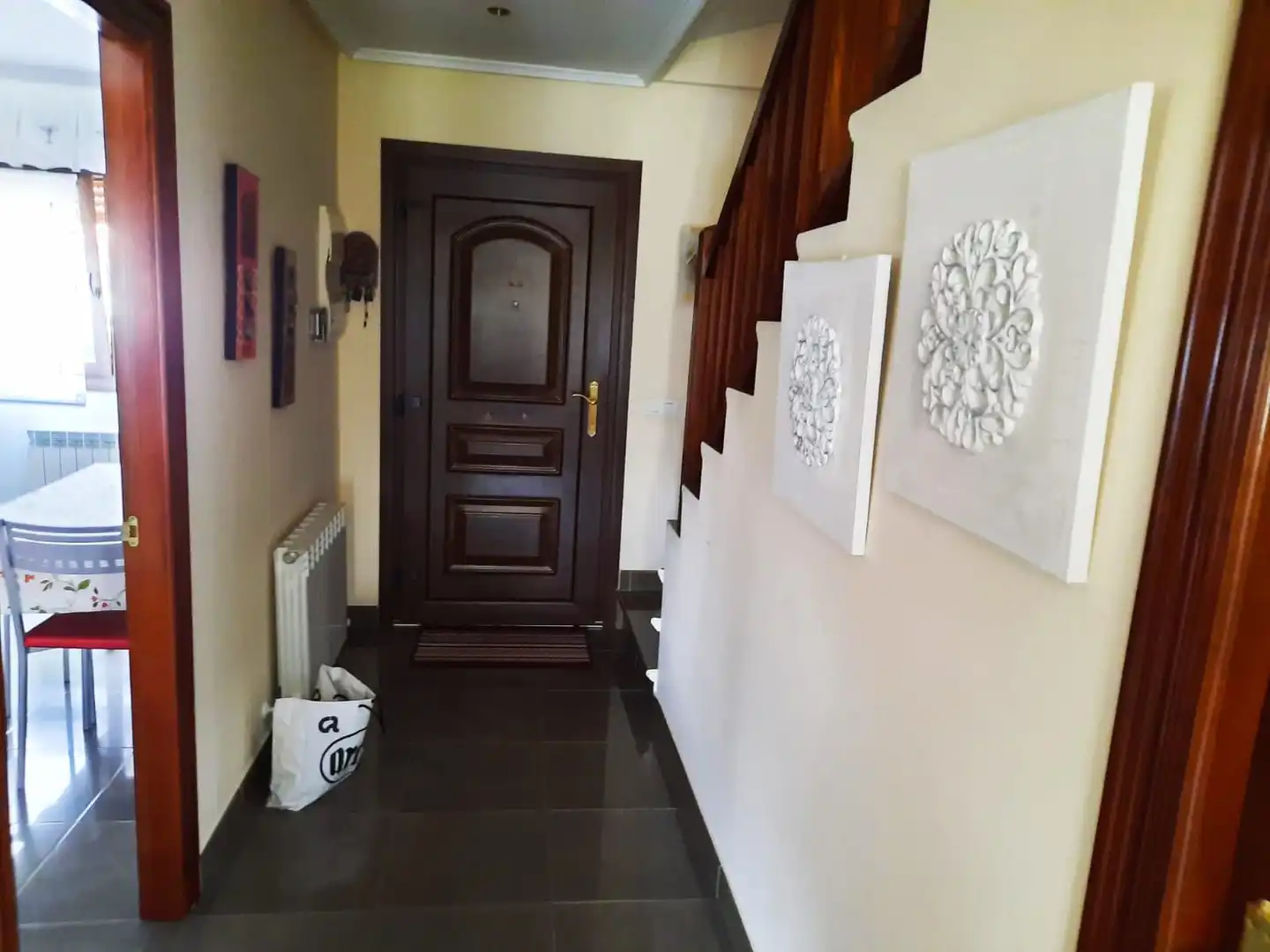 Casa adosada en venda en Medina de Pomar amb Calefacció, Jardí privat i Parquet