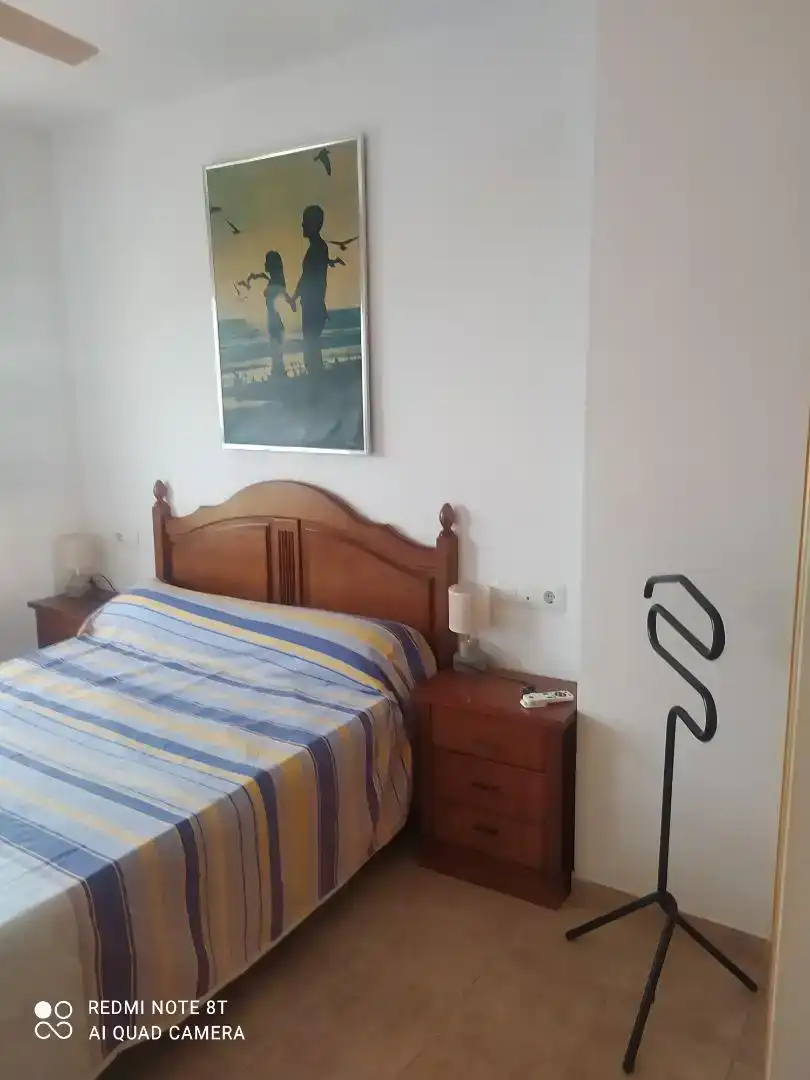 Schlafzimmer von Wohnungen zur Miete in Oliva mit Klimaanlage und Balkon