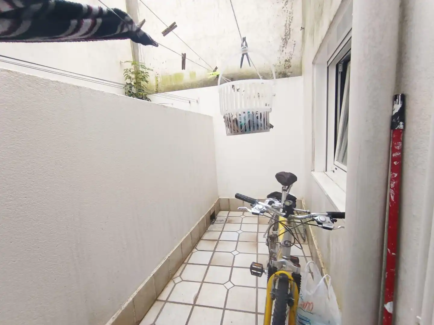 Terraza de Piso en venta en Poio con Amueblado