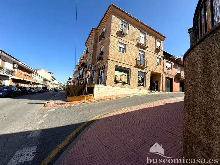 Außenansicht von Geschaftsraum zum Verkauf in La Zubia