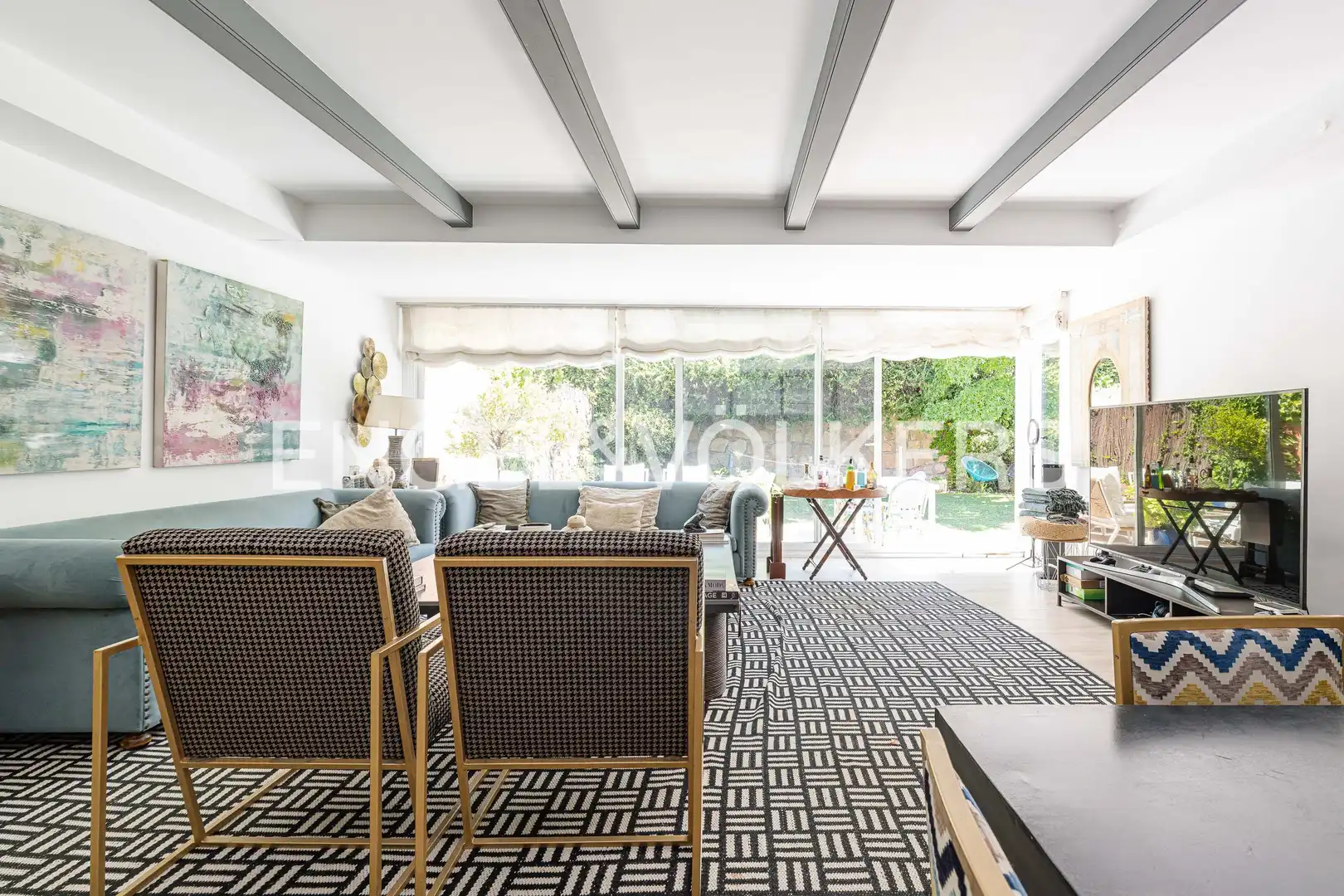 Sala de estar de Casa adosada en venta en Madrid con Aire acondicionado, Calefacción y Jardín privado