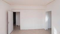Flat for sale in Crevillent
