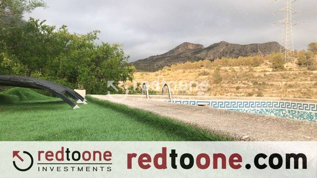 Casa-chalet en Venta en Busot