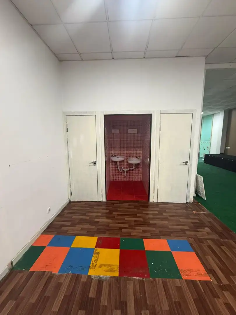 Business premises to rent in Boiro, imagen 4