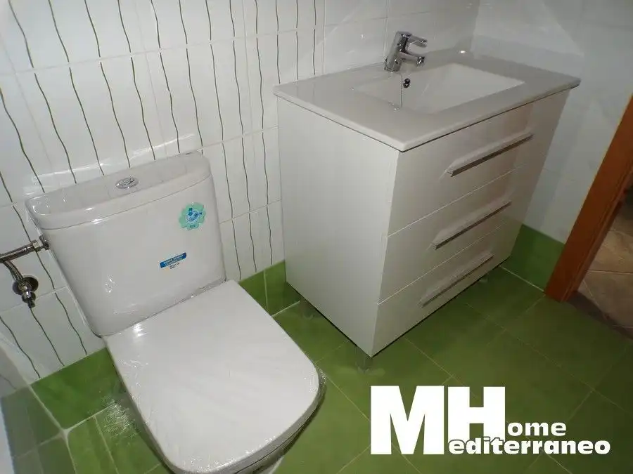 Baño de Casa adosada en venta en Gilet con Aire acondicionado