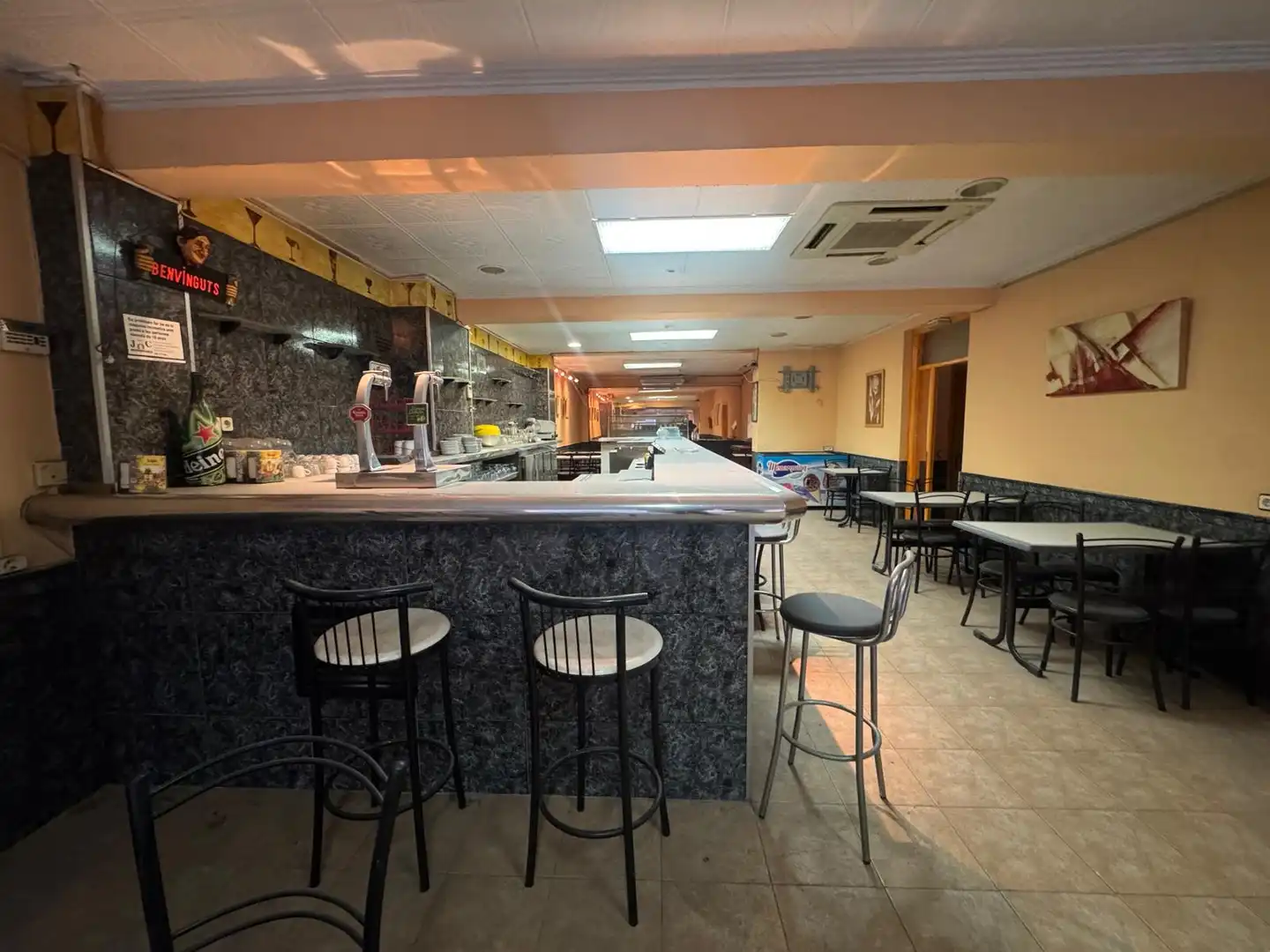 Commercial properties for sale in La Llagosta