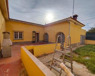 Exterior view of House or chalet for sale in Chiclana de la Frontera