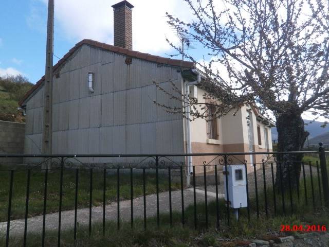 Piso en Venta en San Cebrián de Mudá