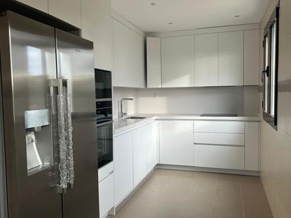 Küche von Einfamilien-Reihenhaus miete in Estepona mit Klimaanlage und Schwimmbad