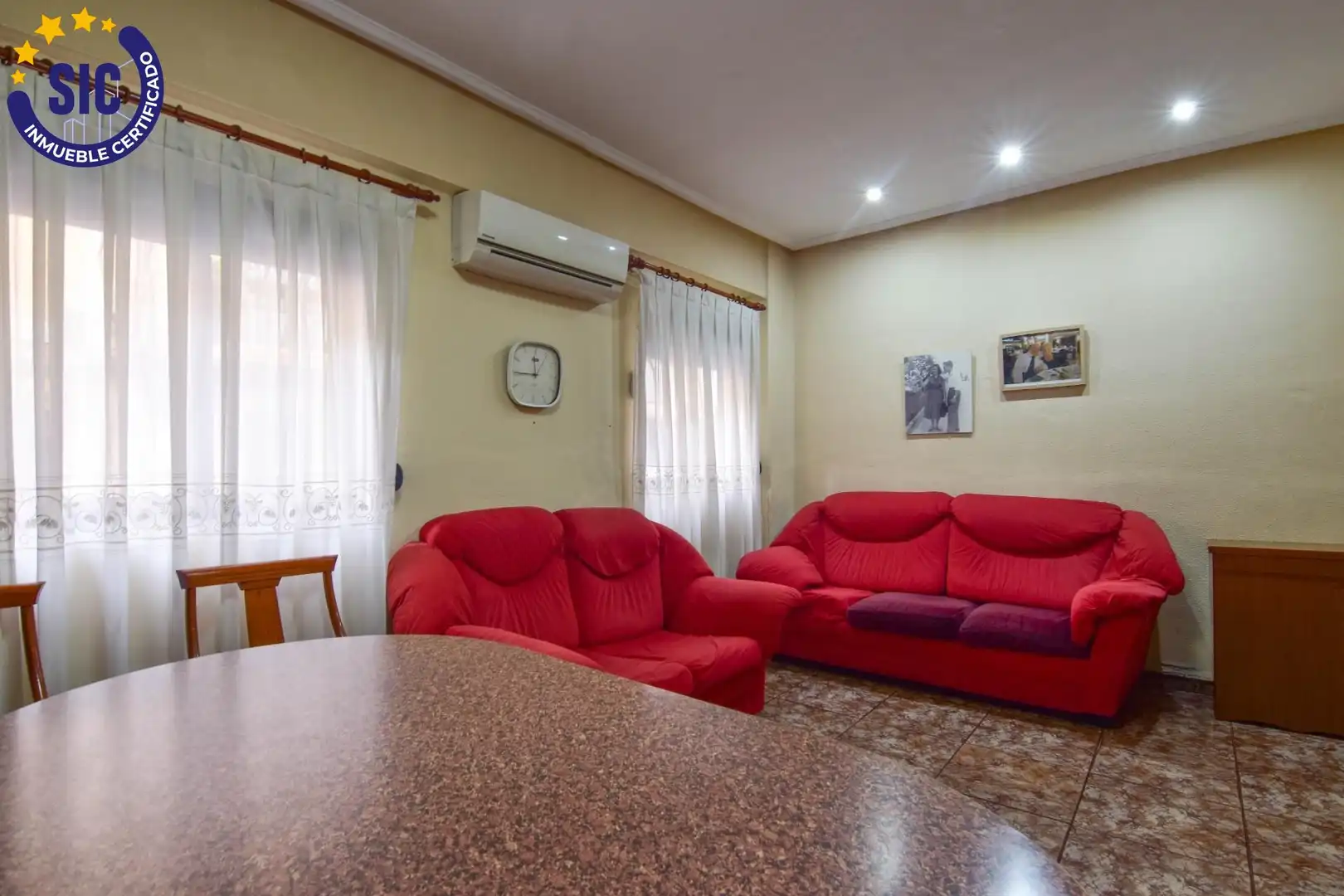 Living room of Flat for sale in Valencia  with Air Conditioner, Heating and Terrace