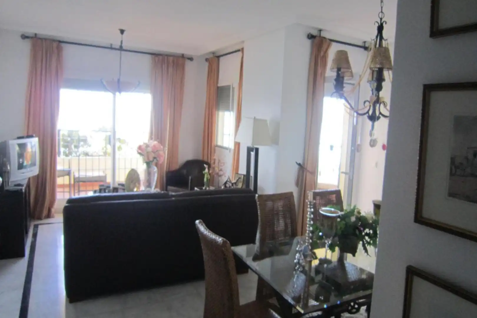 Wohnzimmer von Wohnungen zum Verkauf in Benalmádena mit Klimaanlage, Heizung und Terrasse