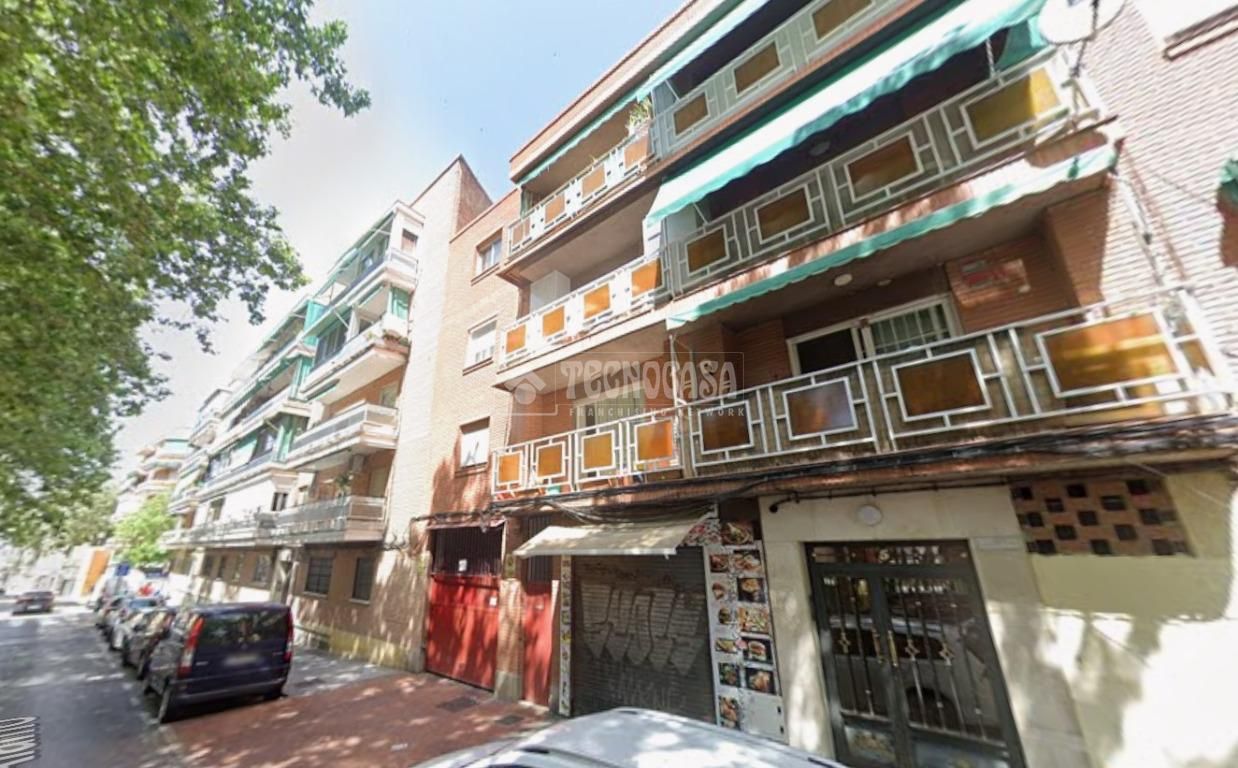 Exterior view of Garage for sale in Alcorcón