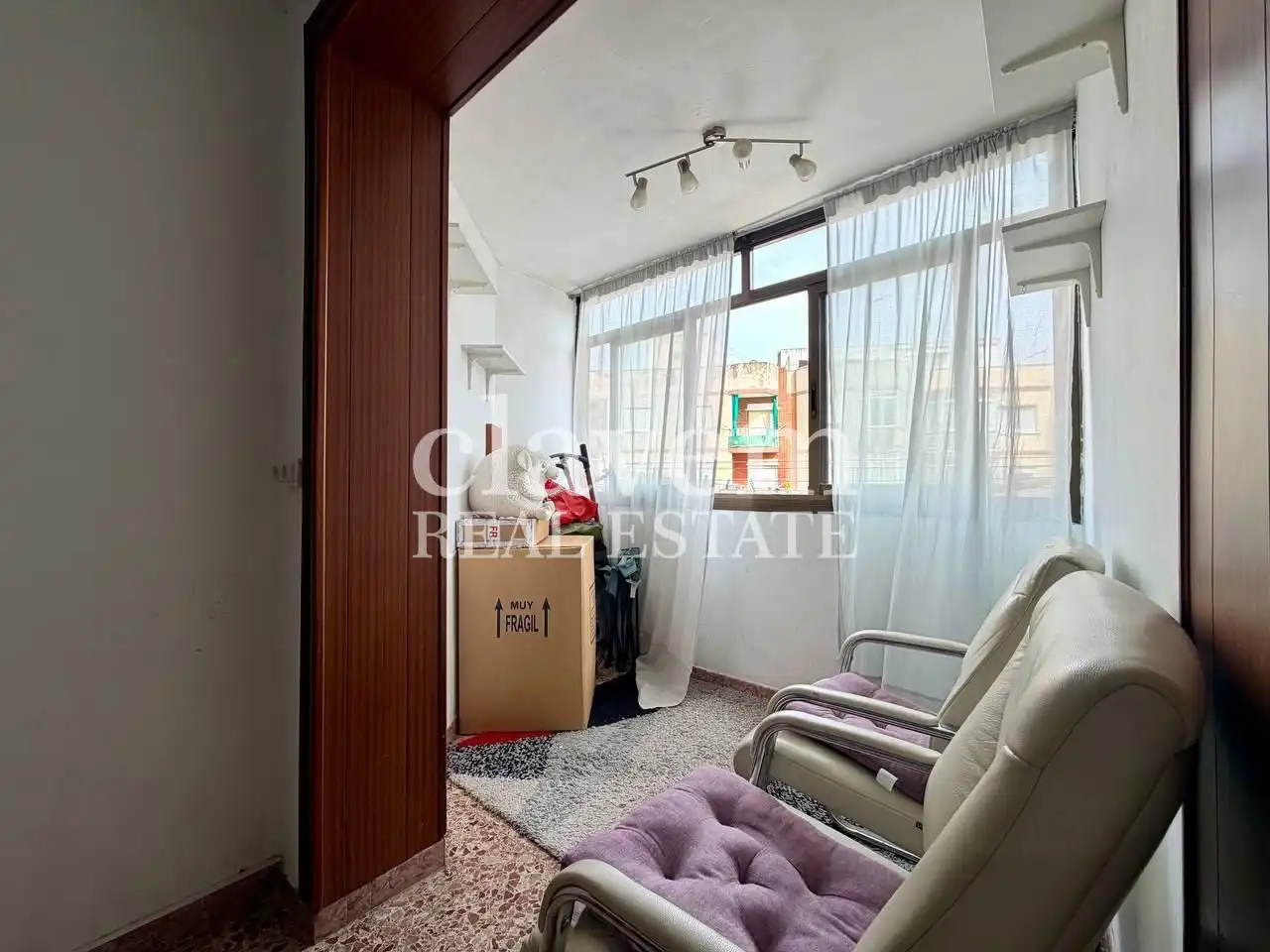 Schlafzimmer von Wohnung zum Verkauf in Barcelona mit Balkon