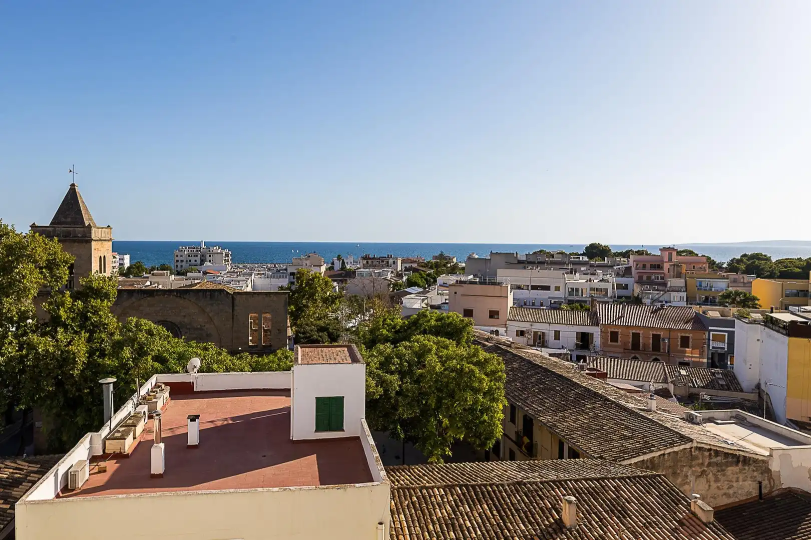Exterior view of Flat for sale in  Palma de Mallorca  with Parquet flooring, Storage room and Balcony