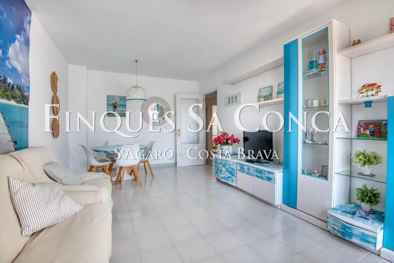 Sala d'estar de Apartament en venda en Sant Feliu de Guíxols amb Calefacció