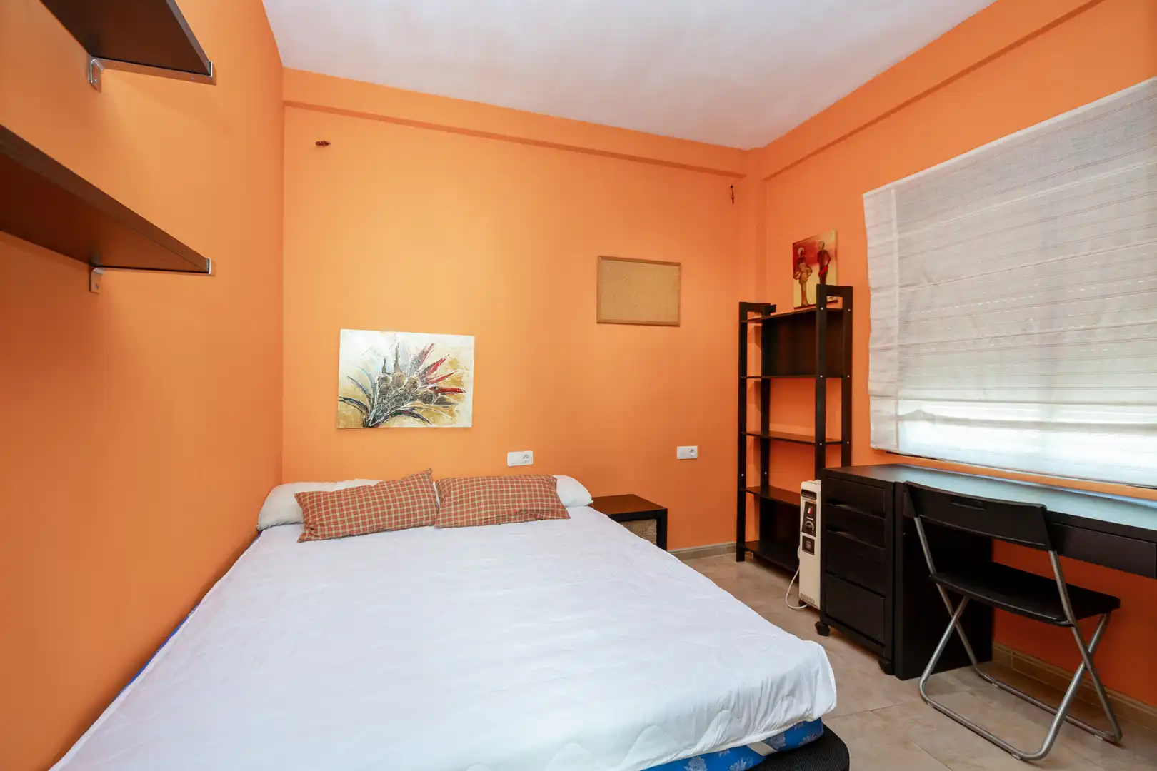 Bedroom of Flat for rent in Granada  with Air Conditioner, Furnished and Washing machine