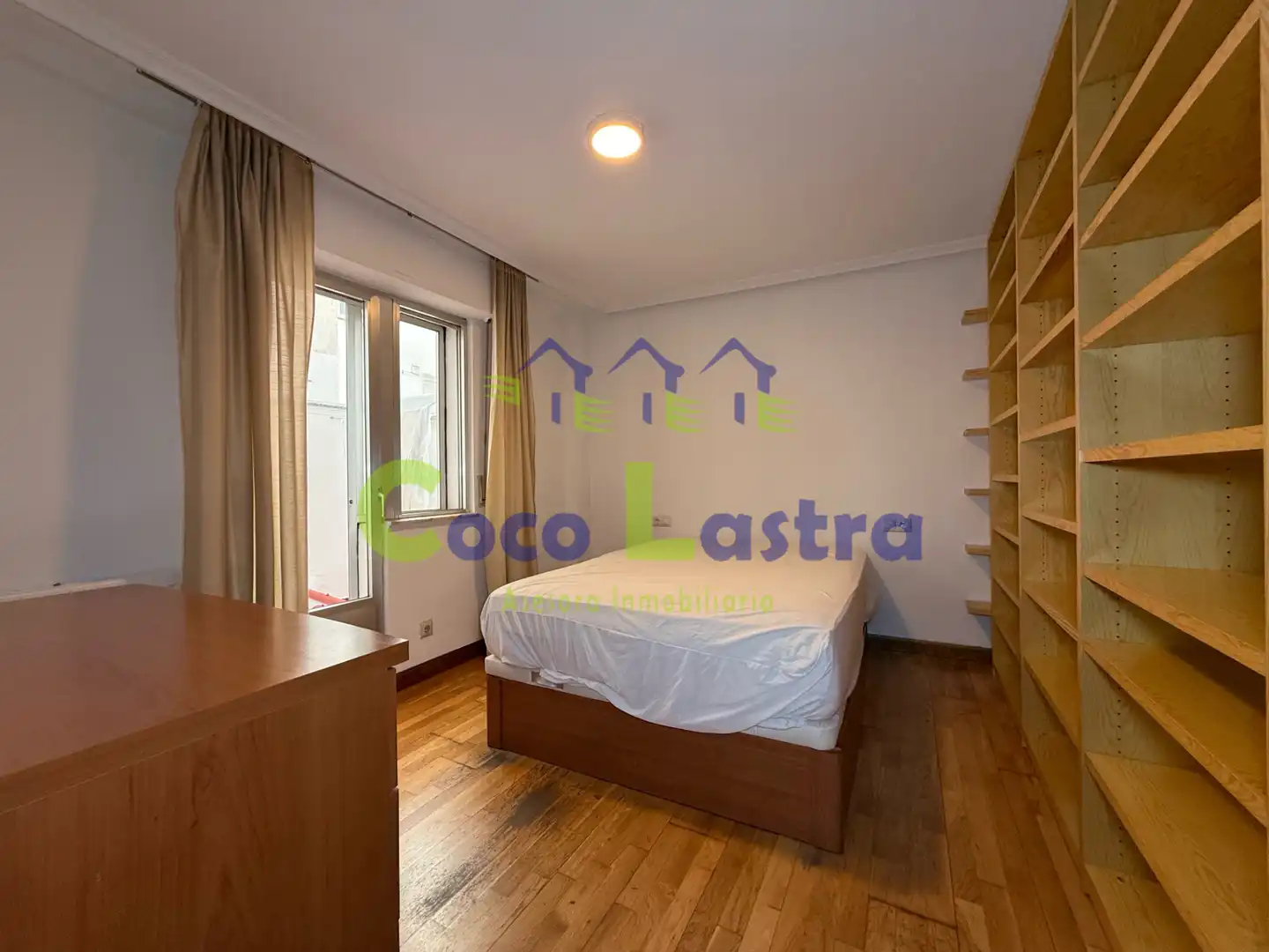 Schlafzimmer von Wohnung zum Verkauf in Salamanca mit Heizung, Parkett und Abstellraum