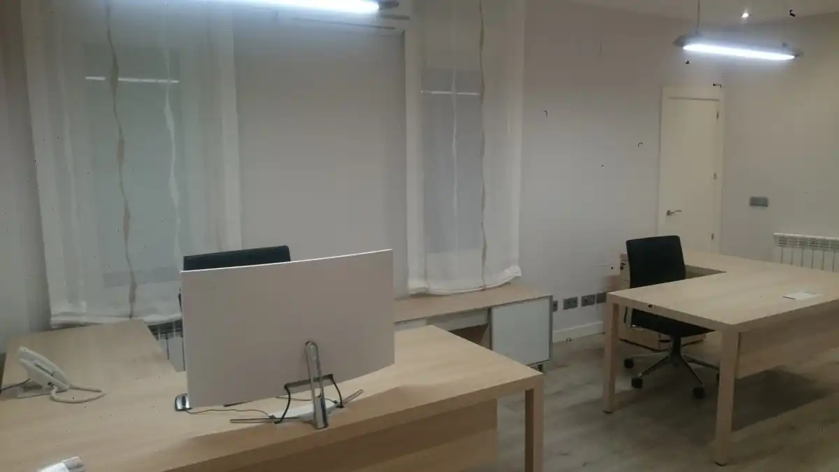 Oficina de lloguer en Salamanca amb Aire condicionat i Calefacció