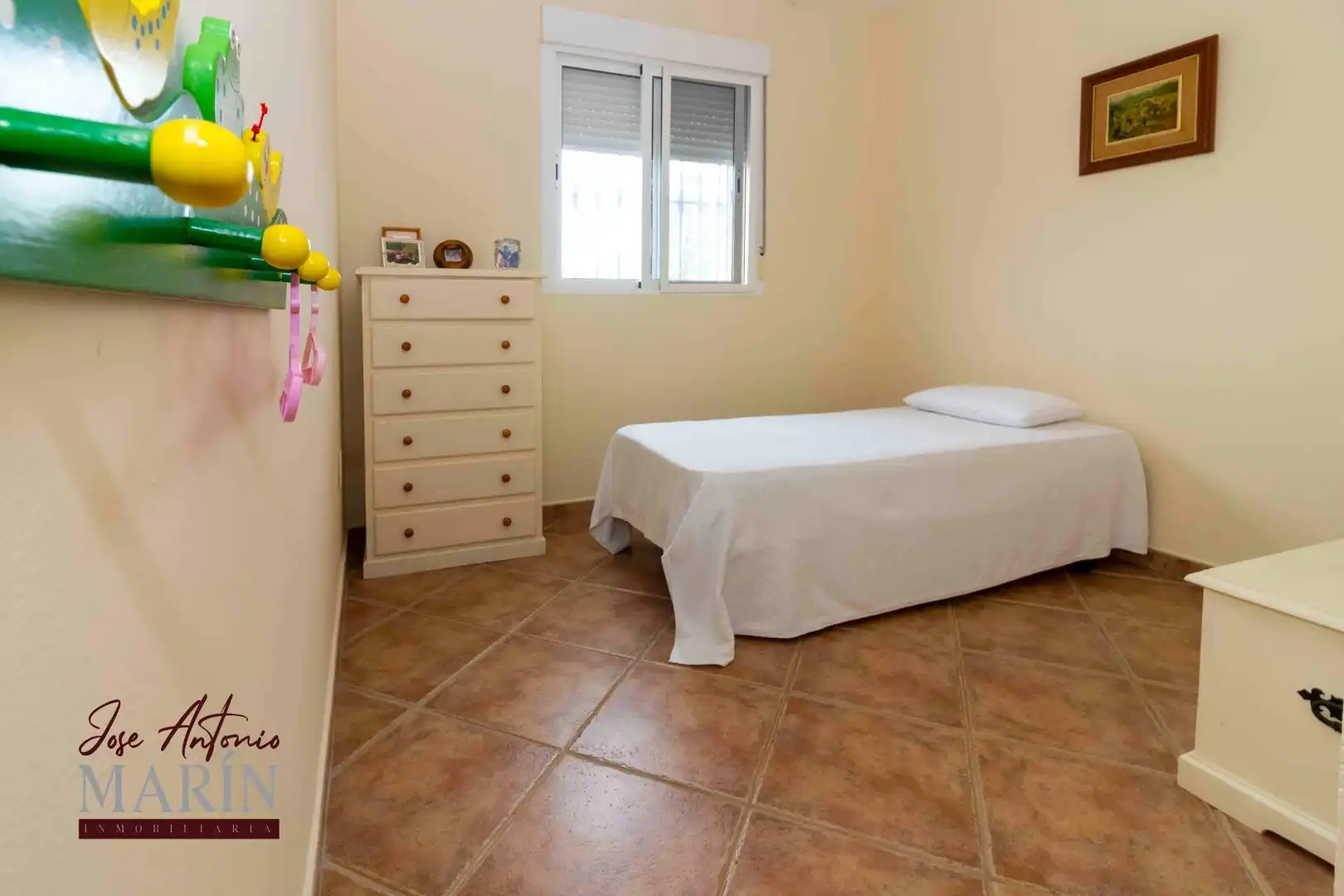 Dormitori de Casa o xalet en venda en Badajoz amb Terrassa, Traster i Moblat